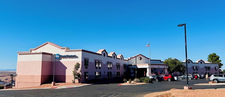 Best Western View Of Lake Powell Hotel