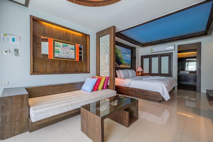 Naina Resort & Spa