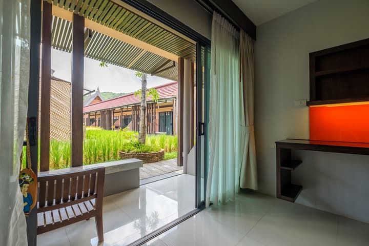 Naina Resort & Spa