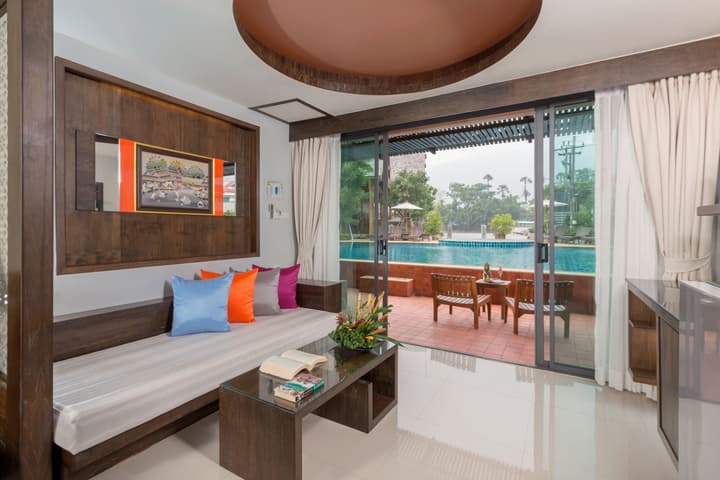 Naina Resort & Spa