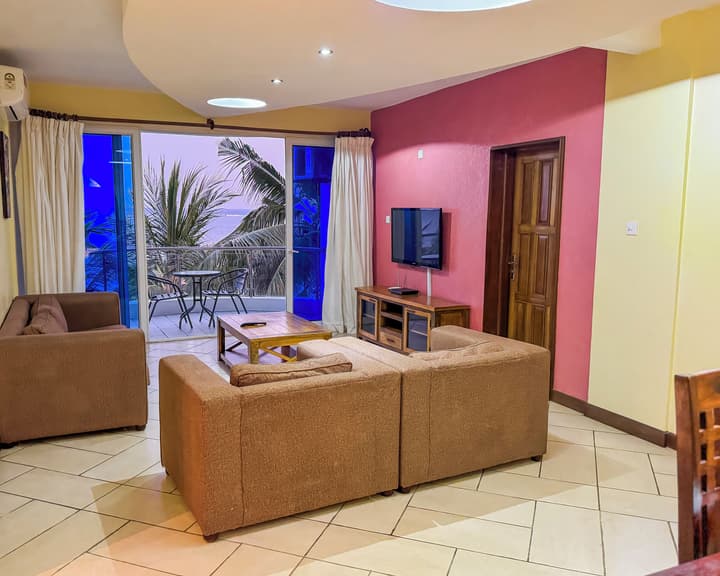 Cowrie Shell Beach Apartments