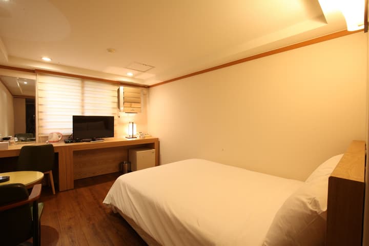 Angel Hotel