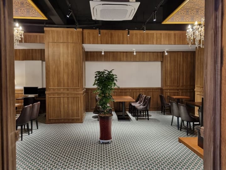 Angel Hotel