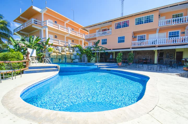 Cahal Pech Village Resort