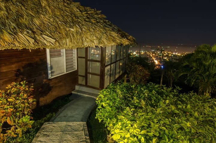 Cahal Pech Village Resort