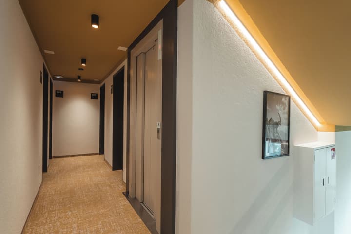 Matterhorn Inn - Wellness & Dining - at Zermatt Shuttle Station