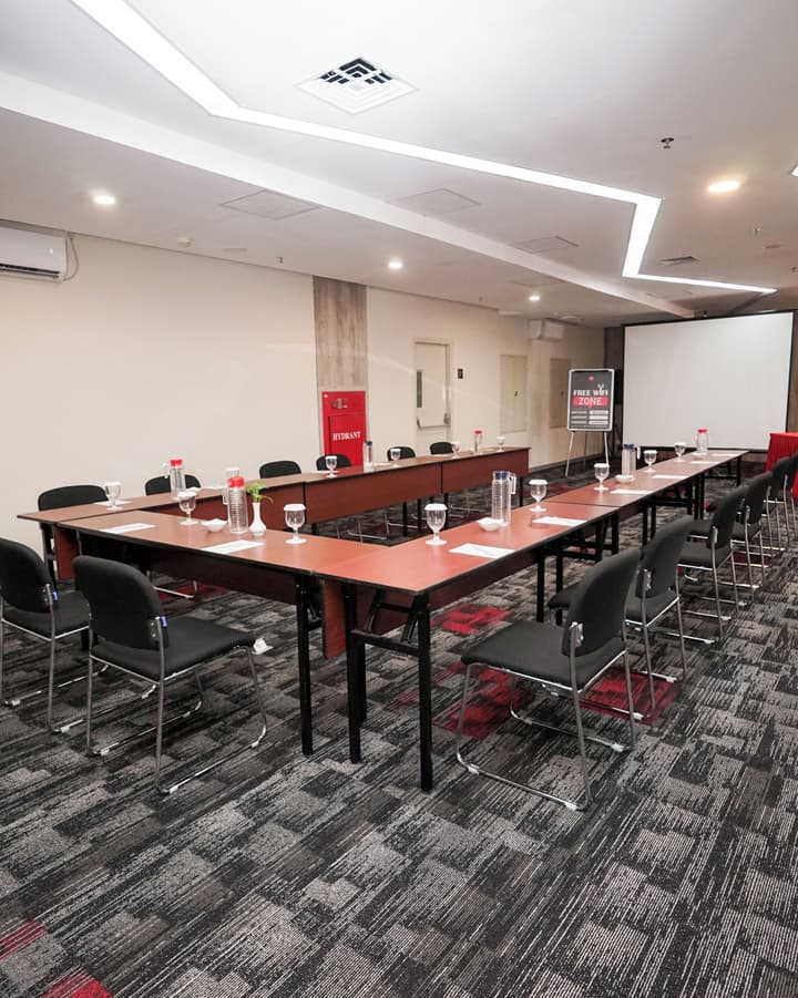 ibis Jakarta Senen