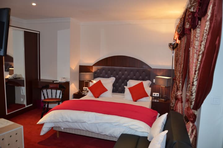 Hotel Regina Montmartre