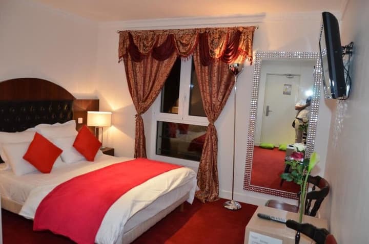 Hotel Regina Montmartre