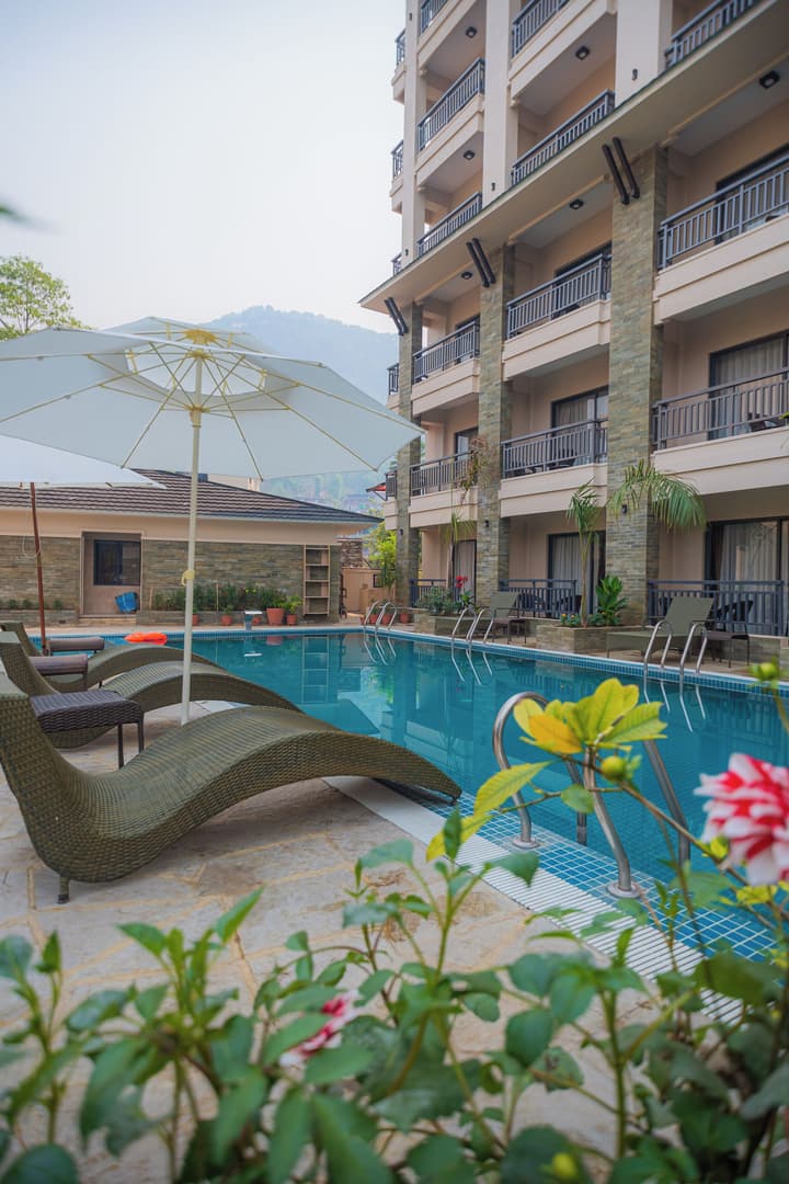 Hotel Pokhara Village & SPA