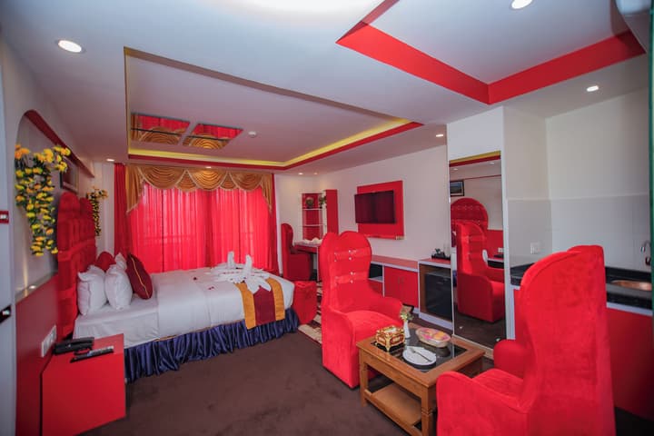Hotel Pokhara Village & SPA