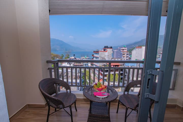 Hotel Pokhara Village & SPA