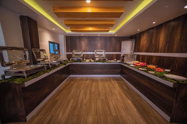 Hotel Pokhara Village & SPA