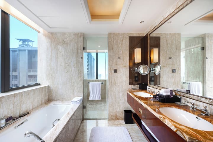 The Ritz-Carlton, Chengdu