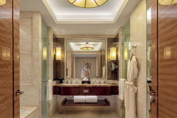 The Ritz-Carlton, Chengdu