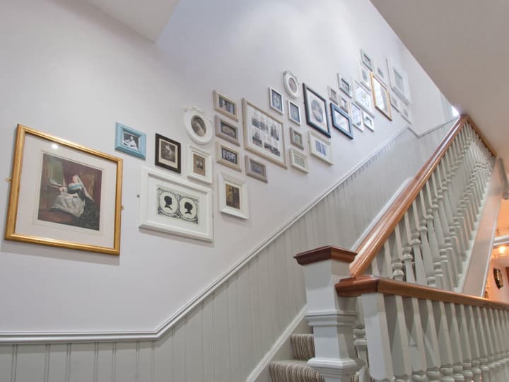 W12 Rooms