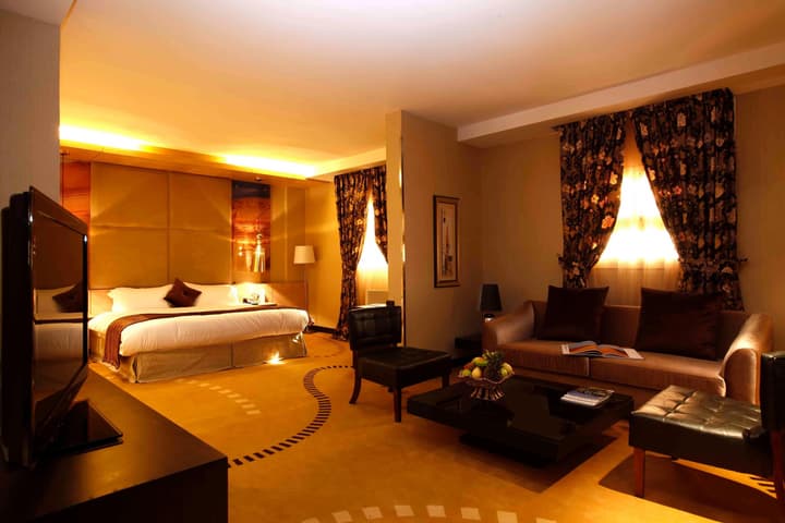 Grand Plaza Hotel - Takhasosi Riyadh