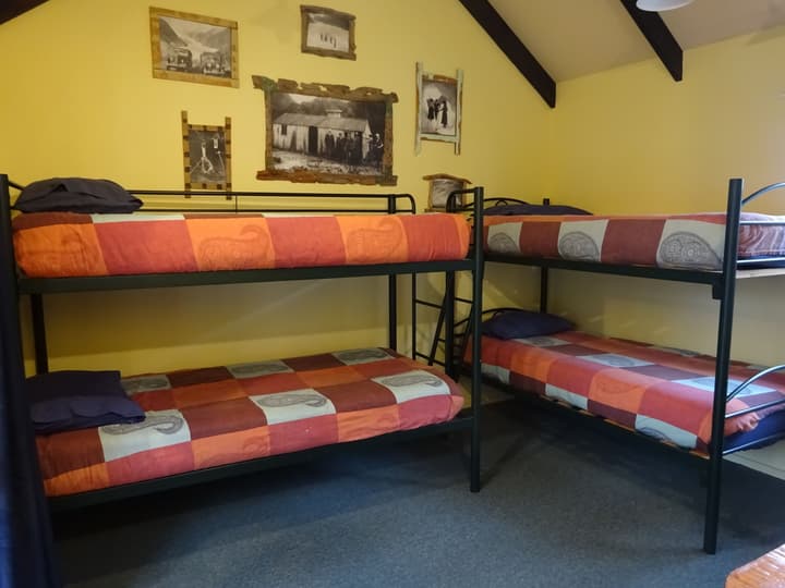 Glow Worm Accommodation - Hostel