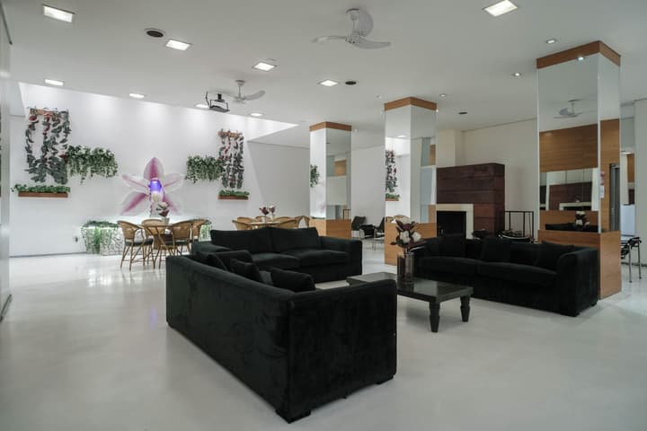 Hotel Normandie by Easy Plus