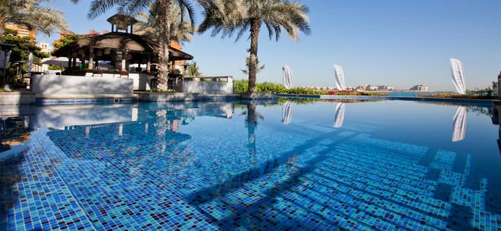 Mövenpick Hotel Jumeirah Lakes Towers