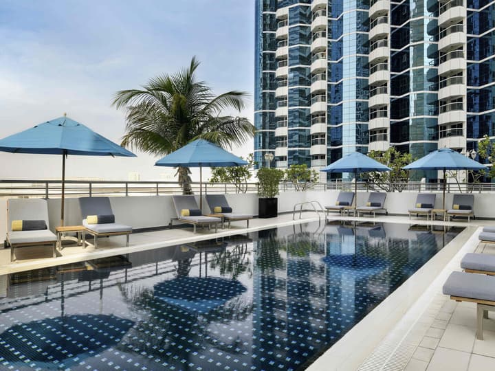 Mövenpick Hotel Jumeirah Lakes Towers
