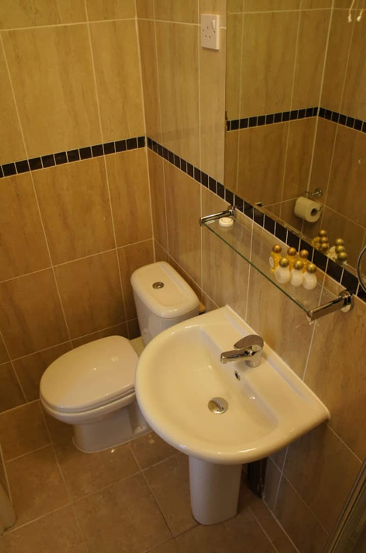 Sapphire Hotel