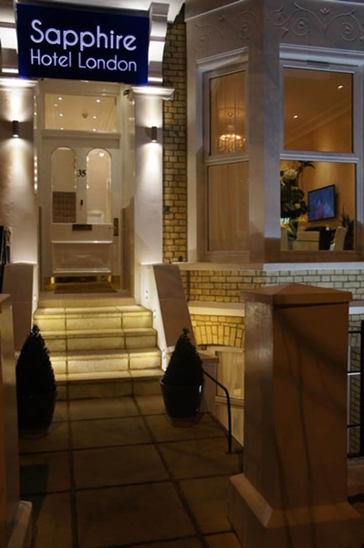 Sapphire Hotel