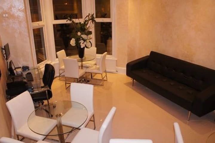 Sapphire Hotel
