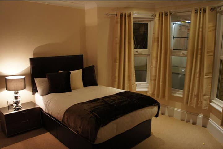 Sapphire Hotel