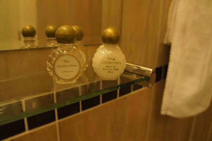 Sapphire Hotel