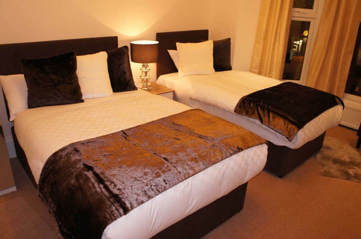 Sapphire Hotel