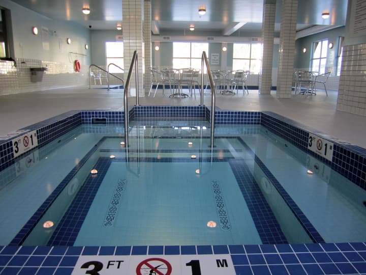 Holiday Inn Express Golden-Kicking Horse by IHG