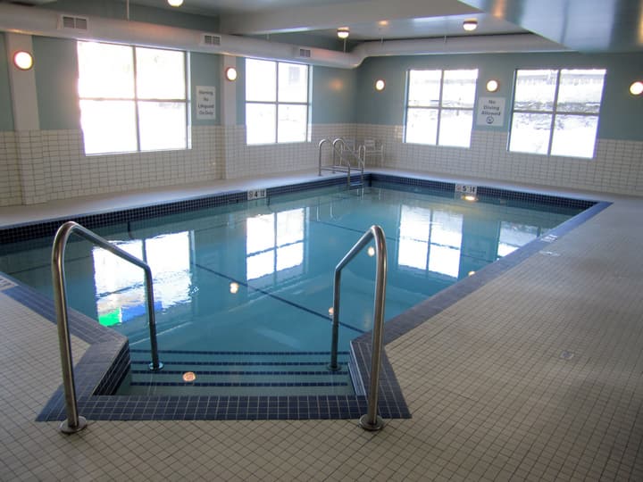 Holiday Inn Express Golden-Kicking Horse by IHG