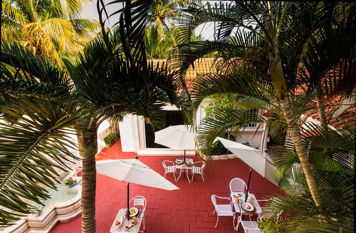 Chez Waffle Hotel
