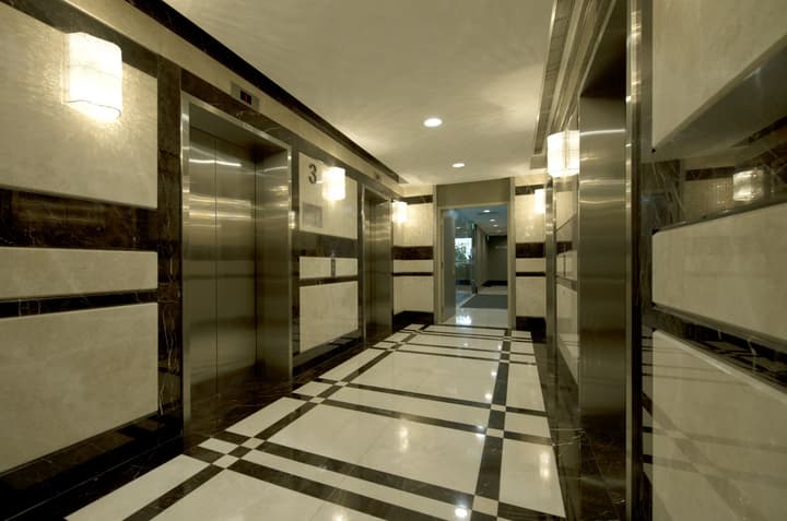 V Hotel Bencoolen