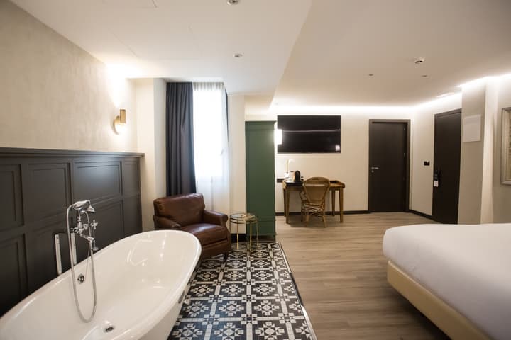Hotel Indigo Madrid - Gran Via by IHG