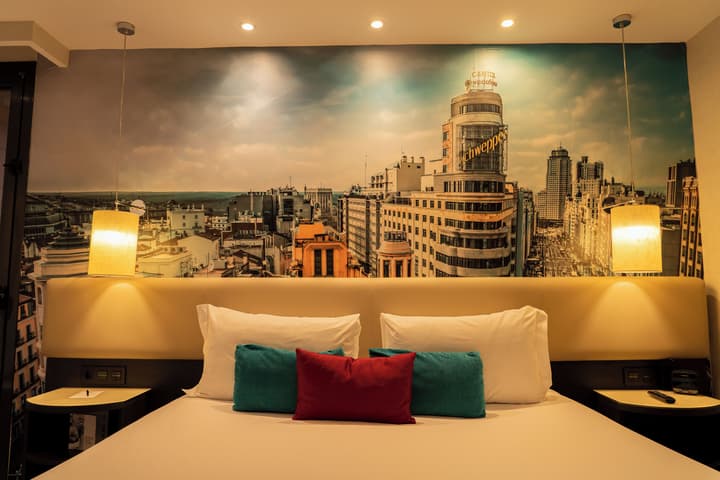 Hotel Indigo Madrid - Gran Via by IHG