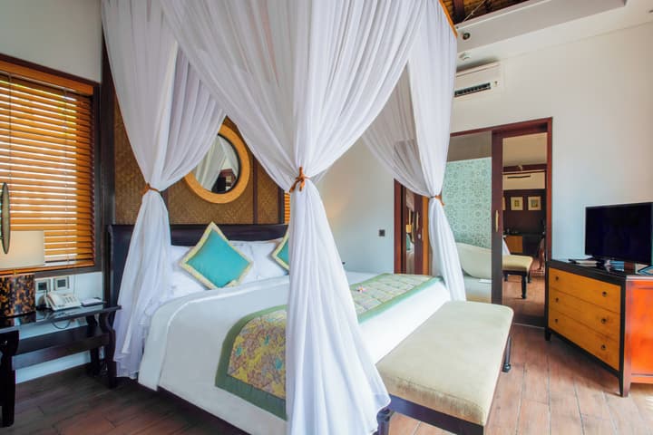Lembongan Beach Club and Resort