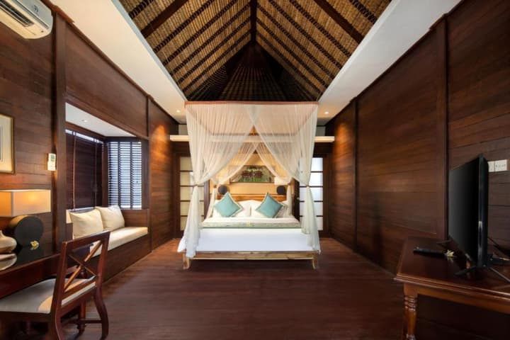 Lembongan Beach Club and Resort
