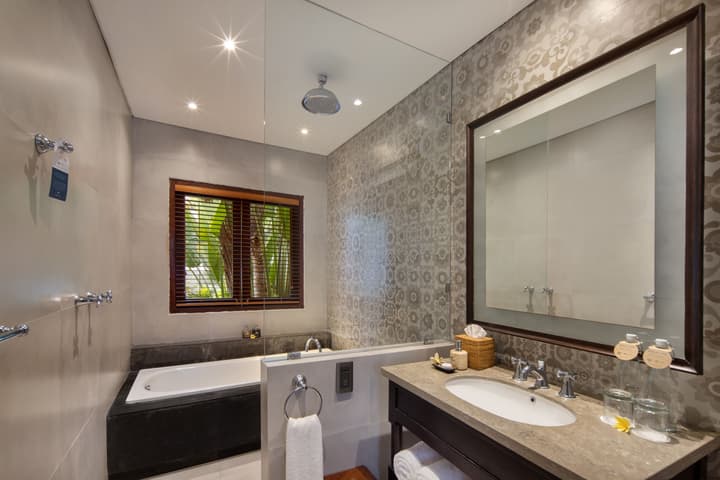 Lembongan Beach Club and Resort