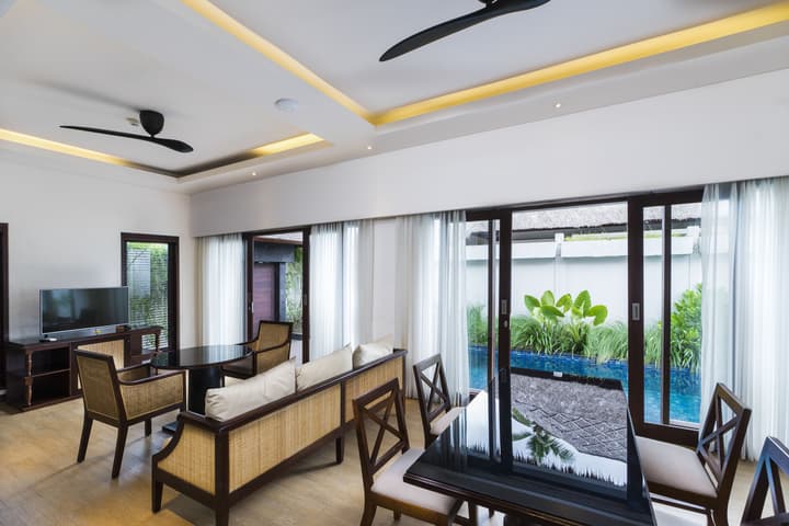 Lembongan Beach Club and Resort