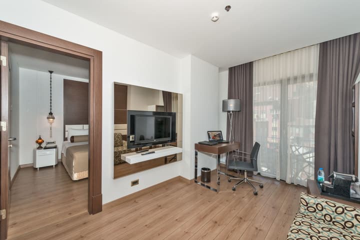 Istanbul Dora Hotel