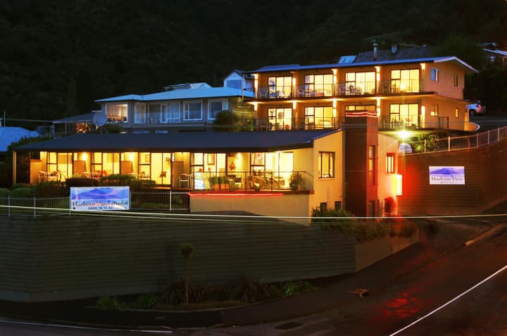 Harbour View Motel
