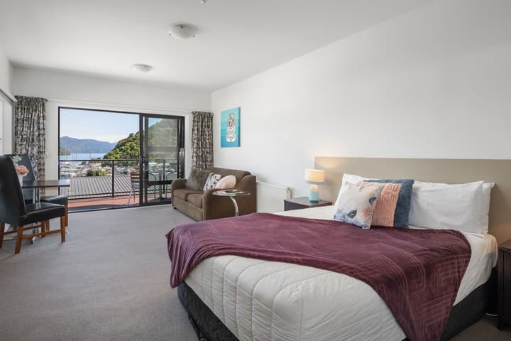 Harbour View Motel