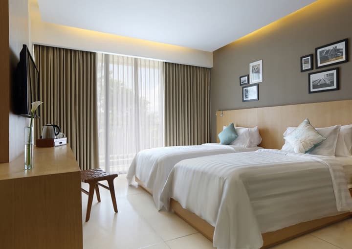 Ossotel Legian Bali
