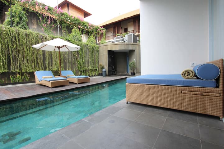 Ossotel Legian Bali