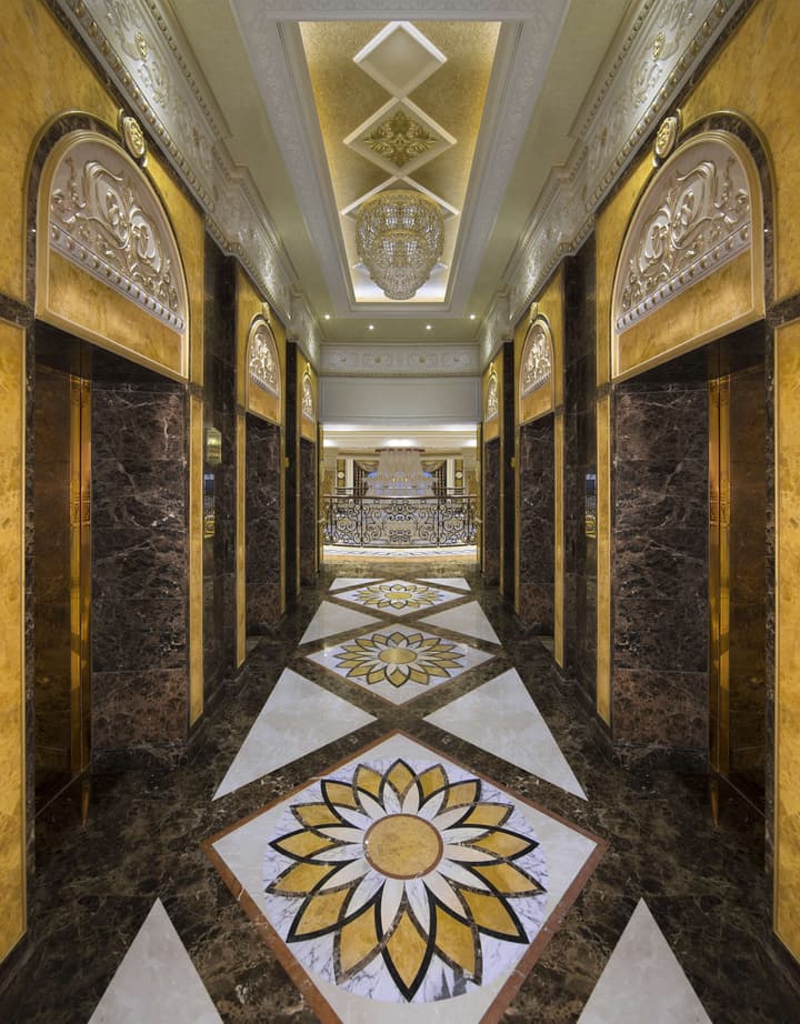 Royal Rose Hotel Abu Dhabi, Curio Collection by Hilton