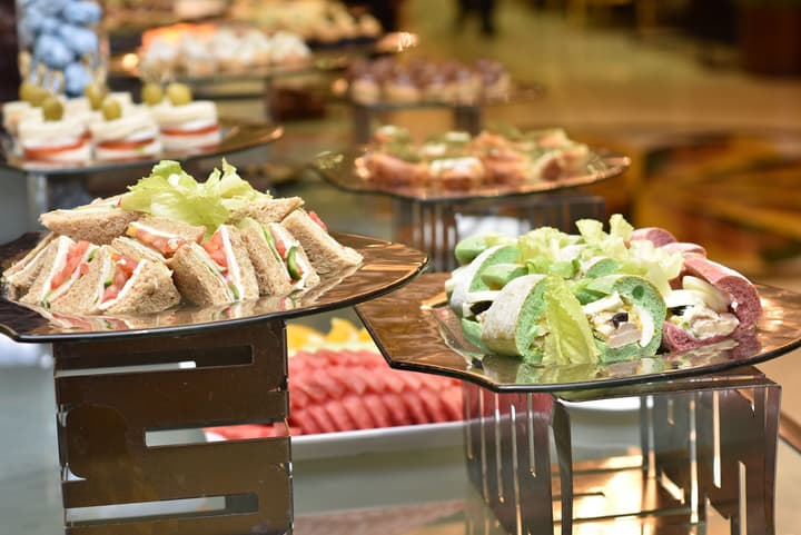 Royal Rose Hotel Abu Dhabi, Curio Collection by Hilton