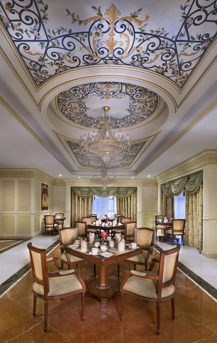 Royal Rose Hotel Abu Dhabi, Curio Collection by Hilton