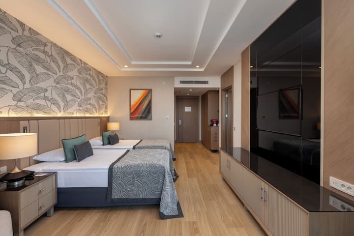 Miracle Resort Hotel - All Inclusive